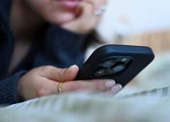 Großbritannien: Britisches Oberhaus stimmt für Social-Media-Aus für Kinder