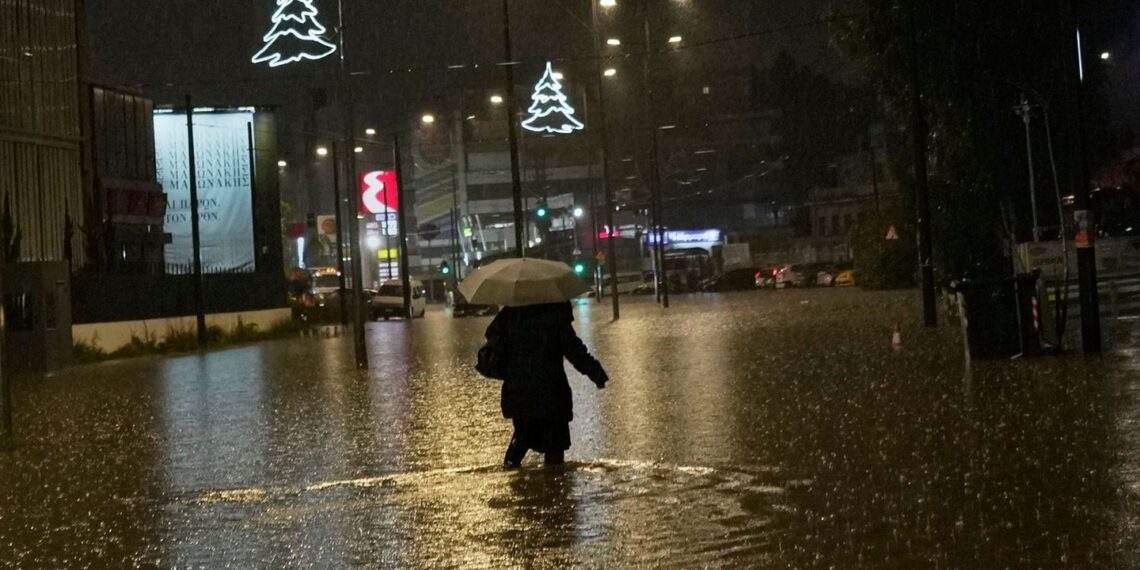 Unwetter: Überschwemmungen in Griechenland - Zwei Menschen sterben