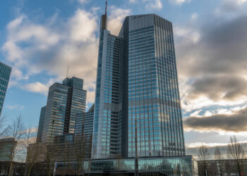 EZB Zinsentscheidung Dezember 2025: Leitzins unverändert bei 2,0 %