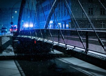 Stromausfall Berlin: 50.000 Haushalte betroffen – Polizei ermittelt