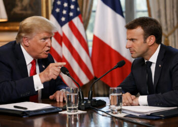 Trump postet Macron SMS: US-Präsident veröffentlicht private Nachricht auf Truth Social