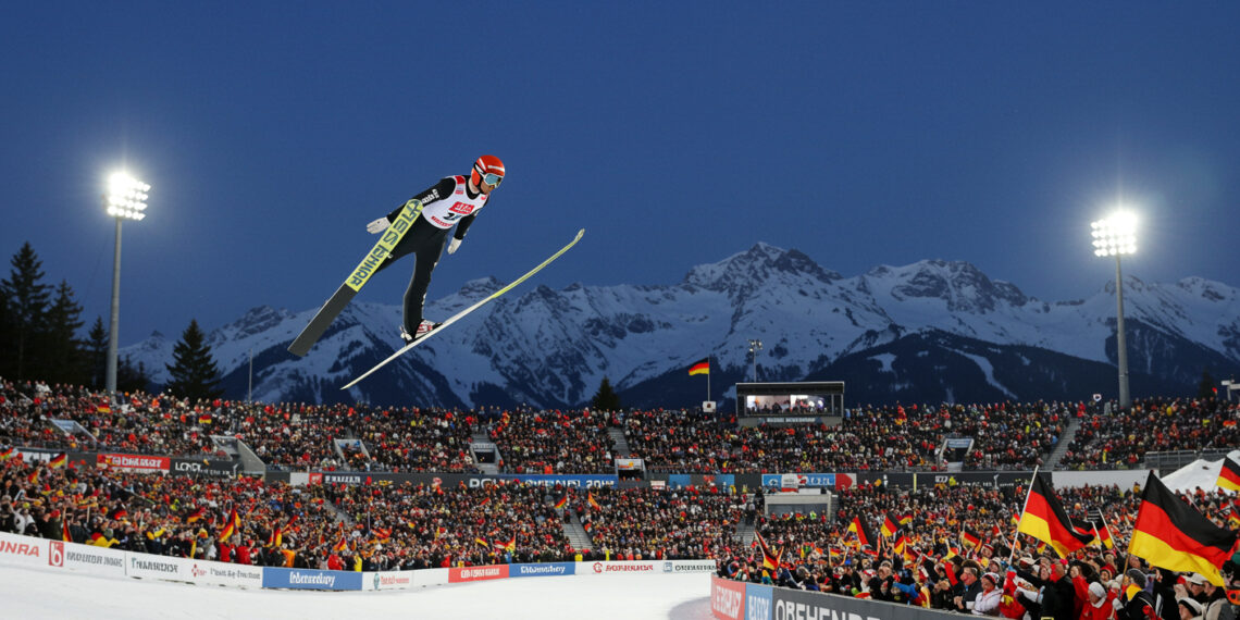 Vierschanzentournee Oberstdorf 2025: Auftakt heute live im TV