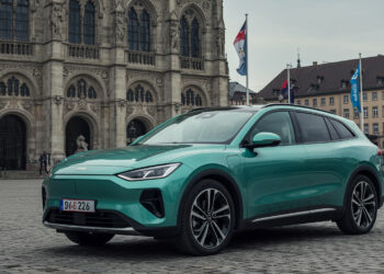 Zeekr startet in Deutschland: Drei E-Autos ab 37.990 Euro