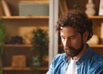 Aufmerksamkeit: Schrumpfende Aufmerksamkeitsspanne: Drei Schritte für mehr Fokus