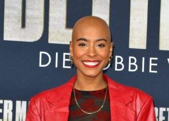 Die Bachelorette: Haarausfall-Schub bei Ex-"Bachelorette": Sharon Battiste bangt um ihre Augenbrauen