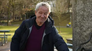 80 Jahre alt – «Es schysst mi a» – wie Tinu Heiniger das TV fluchen lehrte