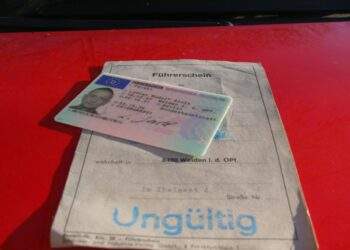 Führerschein: Verkehrsrecht: 2000 Mark und man durfte "alles" fahren – die Führerscheinklasse III war genial