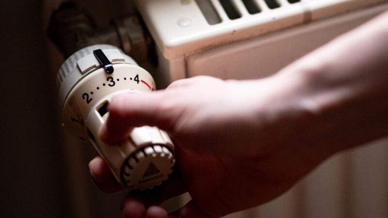 Heizen gegen die Kälte: Gasspeicher in Deutschland leeren sich zusehends