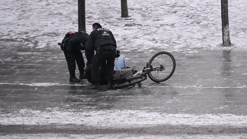 Wetterwarnungen: Glatteisgefahr und eisige Kälte – Karte zeigt die Lage