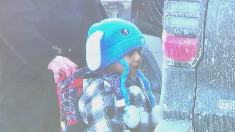 Fünfjähriger Liam: Von ICE festgenommener Junge fliegt nach Hause