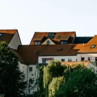 Mieterhöhung zulässig: Rechte, Fristen & Grenzen für Mieter 2026