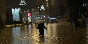 Mittelmeer: Sturm: Behörden: Milliardenschaden durch Unwetter am Mittelmeer