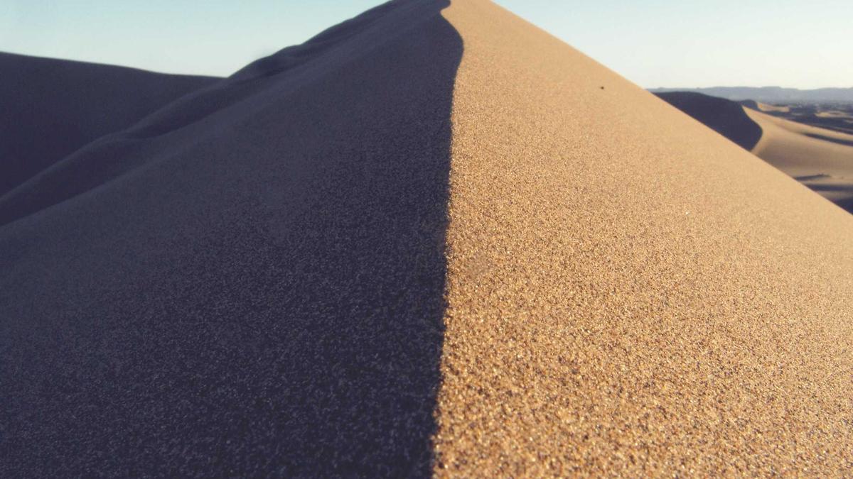 Illustration zu Ungarn Ukraine Krieg