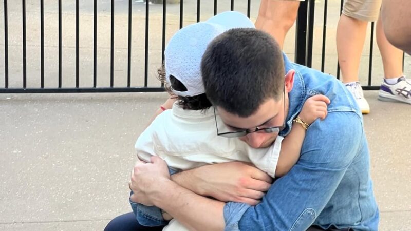 Nick Jonas Tochter: Nick Tochter: Seine Beängstigende Geburtsgeschichte