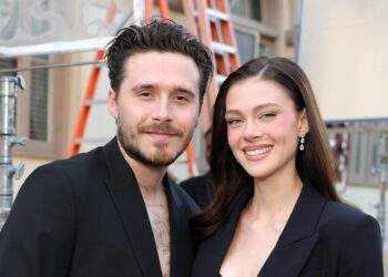 Nicola Peltz: Nicola Peltz Beckham: Milliardärspapa, Modelmama, acht Kinder: Das ist ihre berühmte Familie