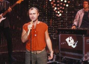 Phil Collins: n, seine Mobilität ist stark eingeschränkt.