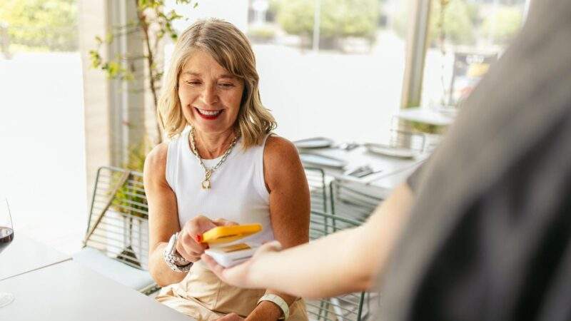 Ruhestand: 4100 Euro Gehalt: So viel Rente kommt laut Formel am Ende heraus