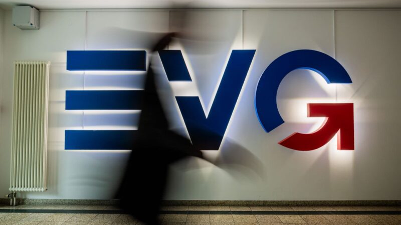 Nach tödlichem Angriff: Gewerkschaft: "Heute steht die Eisenbahnerfamilie still"